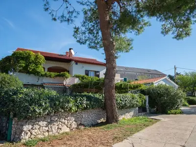 Ferienwohnung für 6 Personen in Molat 1/10