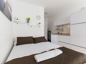 22925577-Ferienwohnung-2-Molat-300x225-3