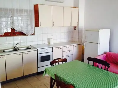 Ferienwohnung für 7 Personen in Molat 5/7
