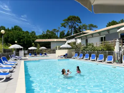 PoolOfHouse