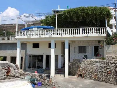 Ferienwohnung für 3 Personen in Molunat 2/10