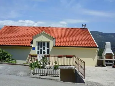 Ferienwohnung für 2 Personen (40 m²) in Molunat 4/10