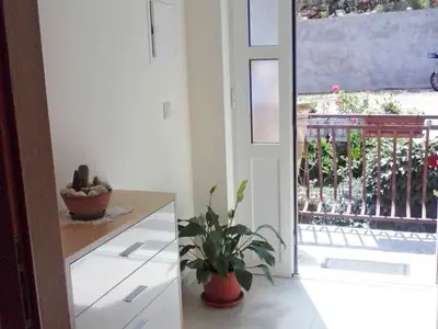 Ferienwohnung für 2 Personen (40 m²) in Molunat 9/10