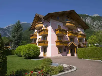Ferienwohnung für 5 Personen (44 m²) in Molveno 1/8