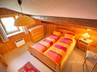 Schlafzimmer mit Doppelbett2