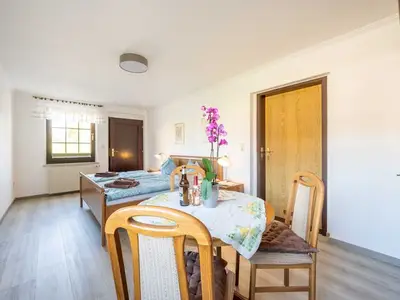 Ferienwohnung für 2 Personen (16 m²) in Alt Reddevitz 6/8