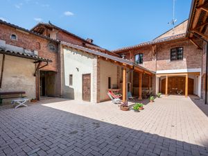 23858191-Ferienwohnung-3-Mondovì-300x225-5