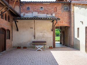 23858213-Ferienwohnung-6-Mondovì-300x225-5