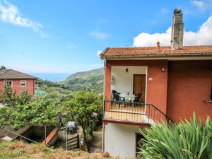 23844577-Ferienwohnung-4-Moneglia-300x225-0