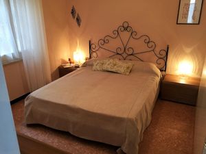 22922593-Ferienwohnung-5-Moneglia-300x225-3