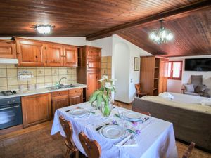 23866693-Ferienwohnung-3-Moneglia-300x225-0