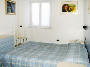 23293208-Ferienwohnung-4-Moneglia-300x225-3