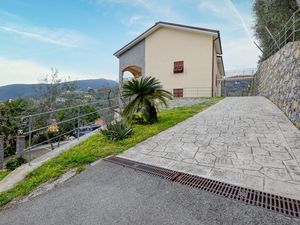 24004125-Ferienwohnung-4-Moneglia-300x225-4