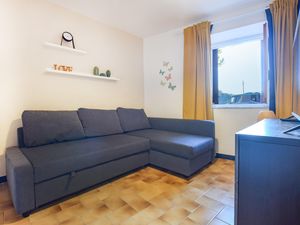 23744878-Ferienwohnung-4-Moneglia-300x225-5