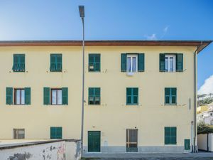 23866723-Ferienwohnung-4-Moneglia-300x225-1