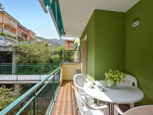 Ferienwohnung für 8 Personen (150 m&sup2;) in Moneglia