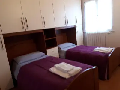 Zimmer 2