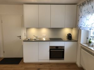 22194117-Ferienwohnung-3-Monheim-300x225-4