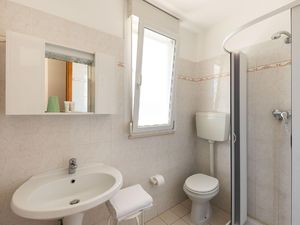 22954747-Ferienwohnung-2-Monopoli-300x225-5