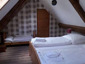 24059952-Ferienwohnung-4-Monschau-300x225-5