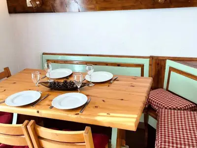 Ferienwohnung für 5 Personen (24 m²) in Mont de Lans 4/10