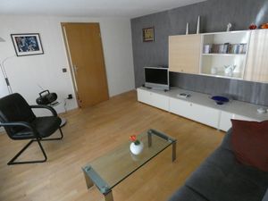 22169473-Ferienwohnung-3-Montabaur-300x225-1