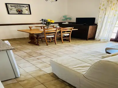 DiningRoom