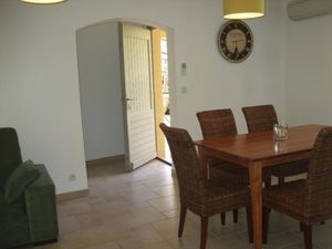 22442713-Ferienwohnung-6-Montauroux-300x225-4