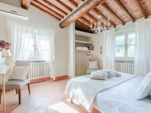 23543682-Ferienwohnung-4-Monte San Quirico-300x225-2