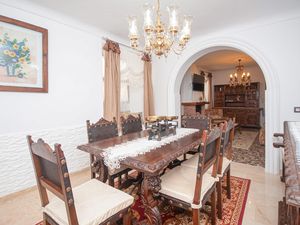 23747597-Ferienwohnung-4-Montefrio-300x225-3