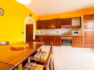 23674338-Ferienwohnung-4-Montemezzo-300x225-3