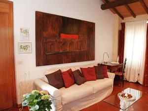 19351756-Ferienwohnung-6-Montepulciano-300x225-5