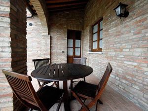 23333626-Ferienwohnung-6-Montepulciano-300x225-4