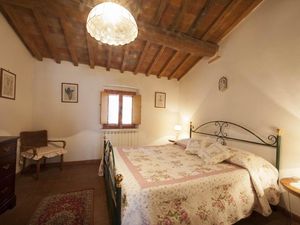 23080281-Ferienwohnung-4-Montespertoli-300x225-5