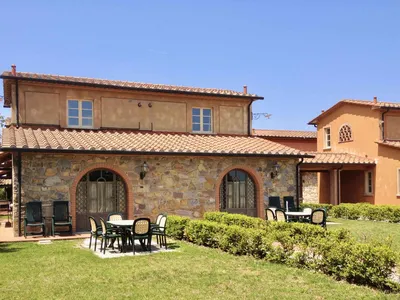 Ferienwohnung für 4 Personen (38 m²) in Monteverdi 6/10