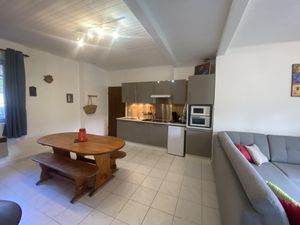 23370932-Ferienwohnung-4-Montferrer-300x225-3