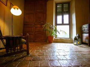 19342749-Ferienwohnung-12-Montmajor-300x225-4