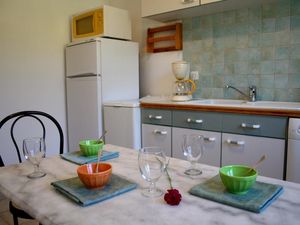 23463418-Ferienwohnung-4-Montolieu-300x225-2