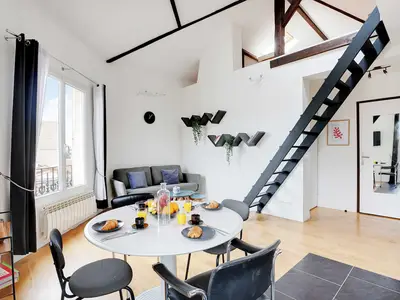 DiningRoom