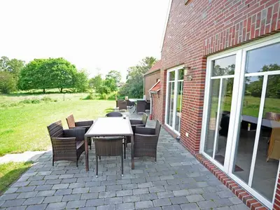 Ferienwohnung für 8 Personen (103 m²) in Moormerland 6/10