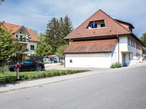 23440126-Ferienwohnung-4-Moos (Konstanz)-300x225-2