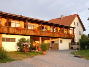 22138987-Ferienwohnung-3-Moosbach-300x225-3