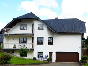 18719740-Ferienwohnung-2-Morbach-300x225-0