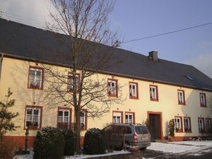 23523662-Ferienwohnung-4-Morbach-300x225-3