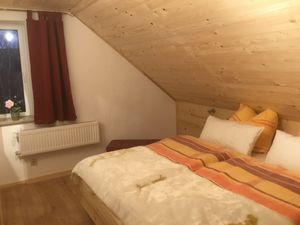 22332177-Ferienwohnung-2-Morbach-300x225-1