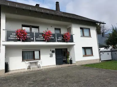 Hausansicht 2024
