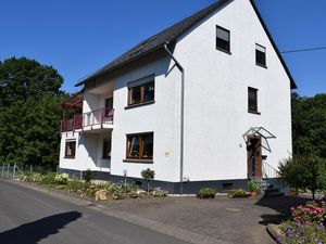 19376282-Ferienwohnung-4-Morshausen-300x225-3