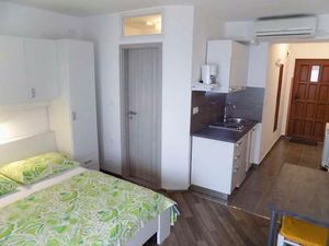 19128351-Ferienwohnung-2-Moscenice-300x225-4