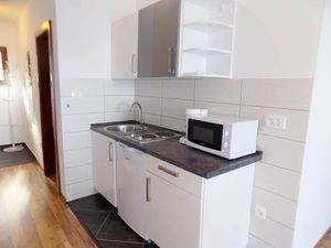 23929898-Ferienwohnung-3-Moscenice-300x225-5