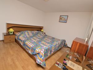 23944312-Ferienwohnung-4-Moscenicka Draga-300x225-4